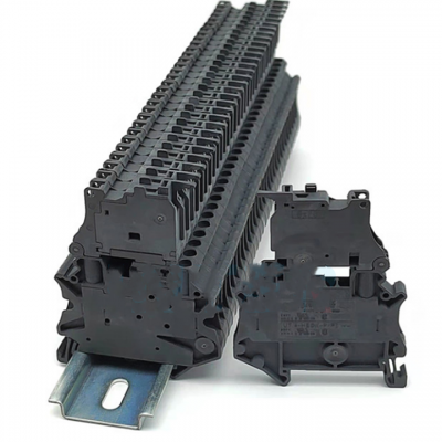 Musktool- 3046032 UT 4-HESI (5X20) contact Terminal Block fused screw terminal block